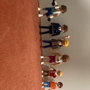 miscellaneous Playmobil 6 figure set